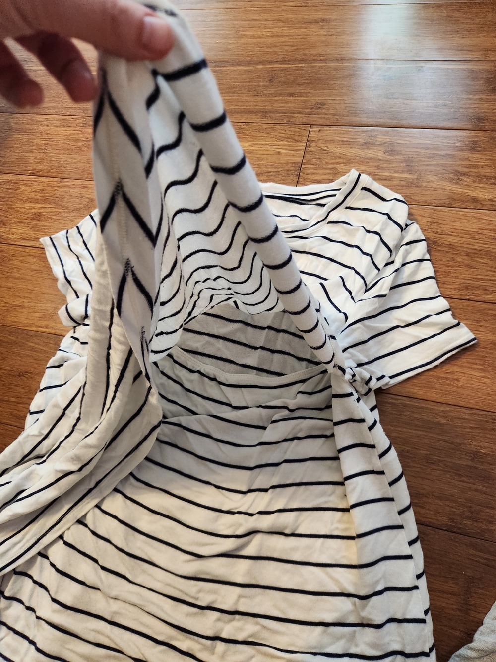 Set Of 2 Maternity & Nursing Short Sleeve Shirts- Striped And Gray, Medium - Picture 4 of 5